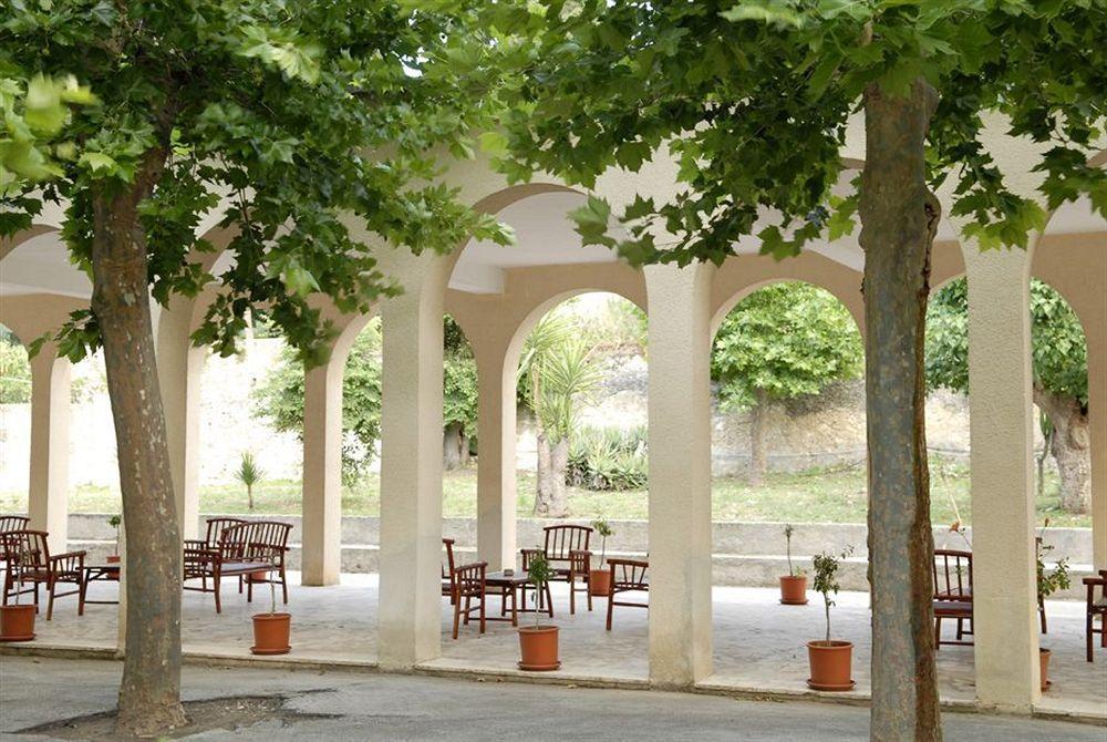 Hotel Villa Sant' Andrea Valderice Exterior foto
