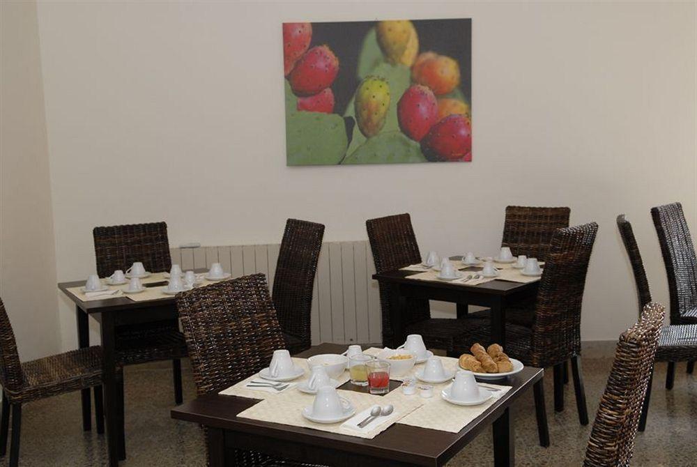 Hotel Villa Sant' Andrea Valderice Exterior foto