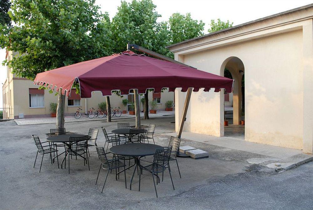 Hotel Villa Sant' Andrea Valderice Exterior foto