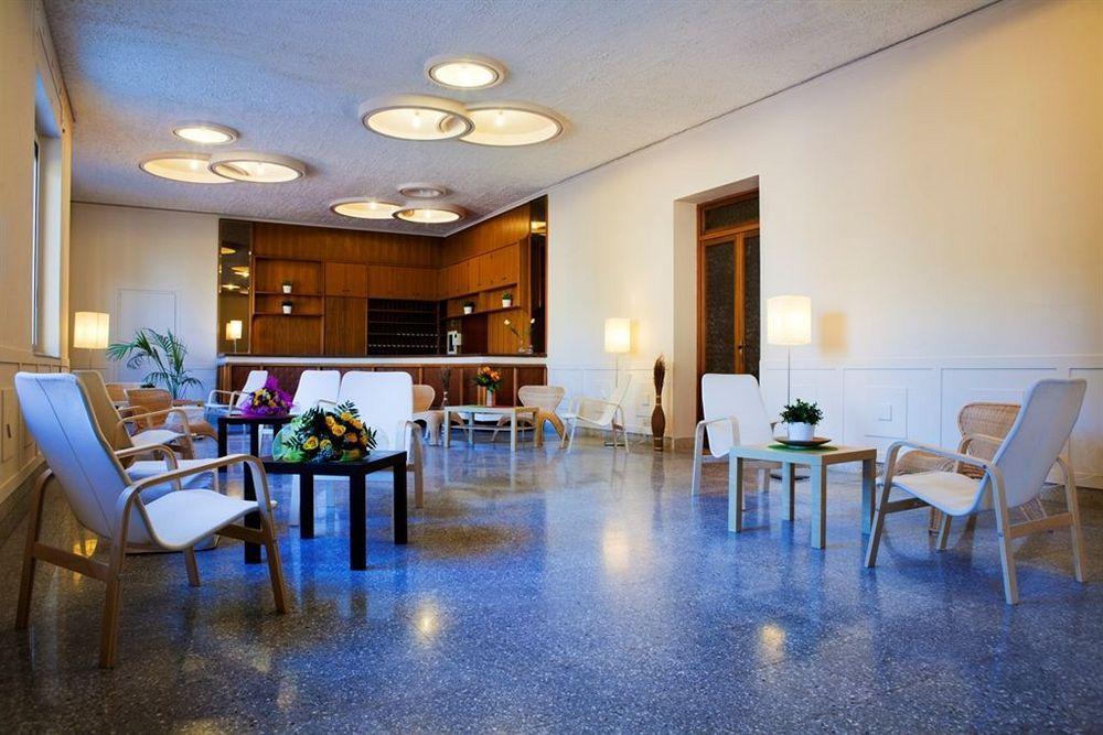 Hotel Villa Sant' Andrea Valderice Exterior foto