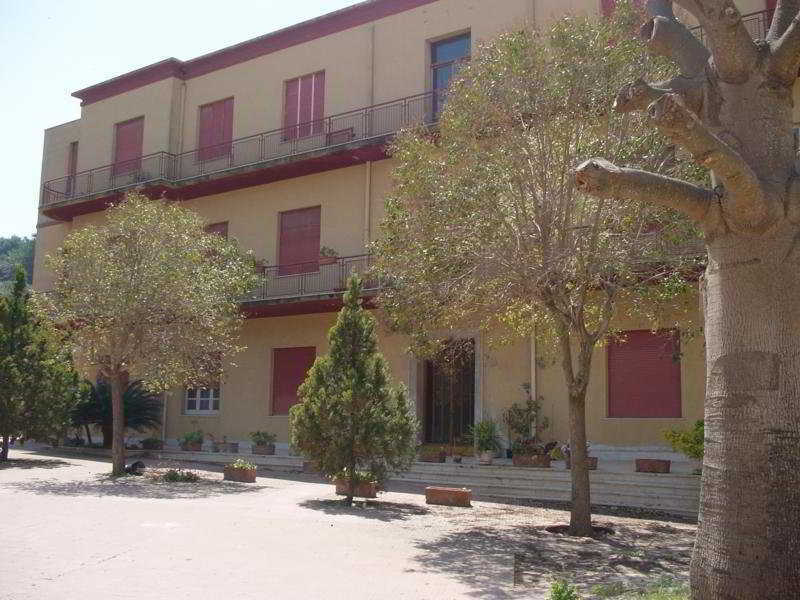 Hotel Villa Sant' Andrea Valderice Exterior foto